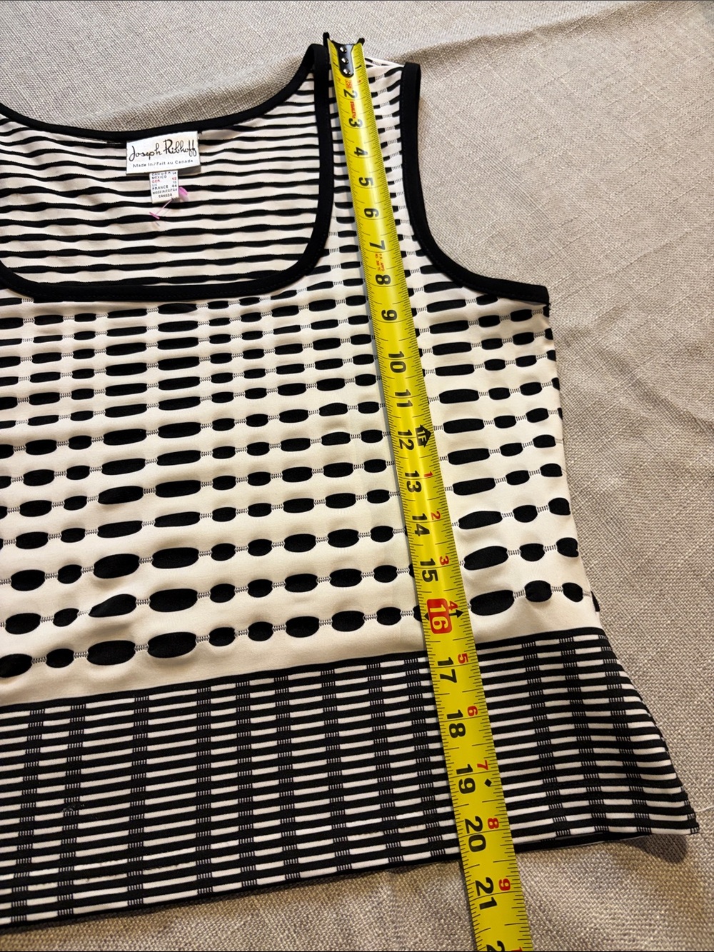 Joseph Ribkoff Set Cardi and Shell - Picture 13 of 16